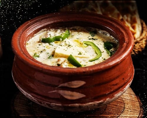 Creamy handi in a clay pot